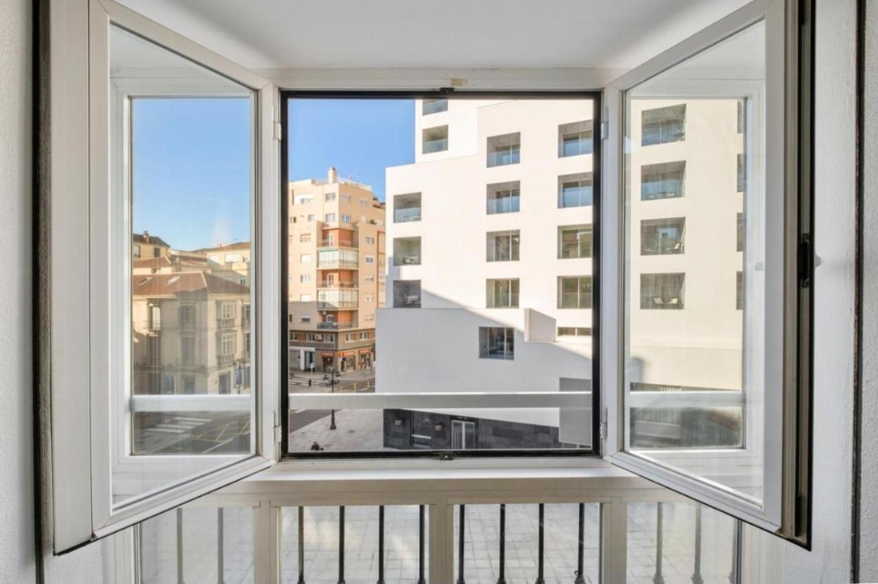 Amplio Piso En Atarazanas Leilighet Málaga Eksteriør bilde